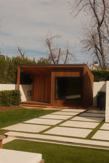 Top-down plan: 4–6 person sauna