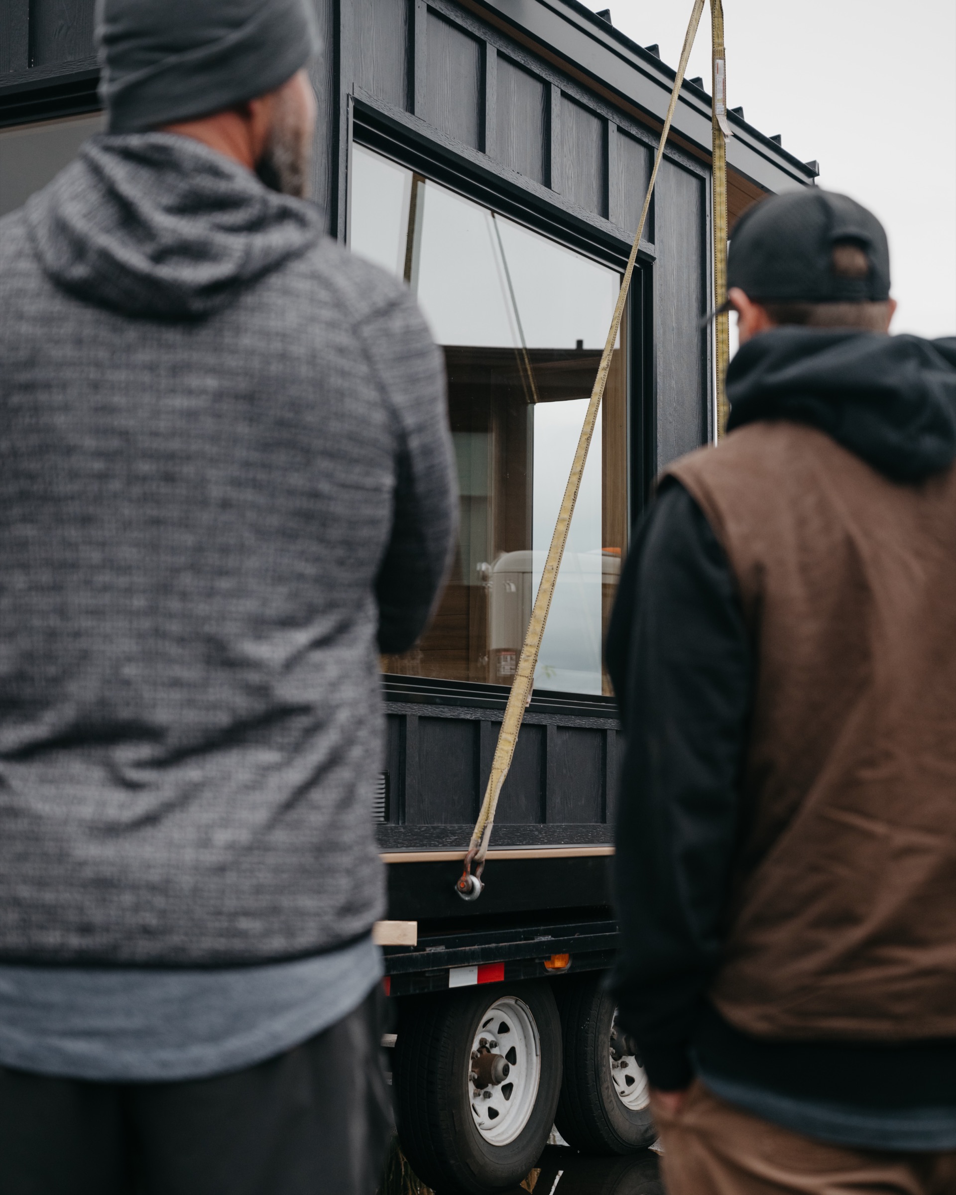 Two of the crew at the trailer during rigging